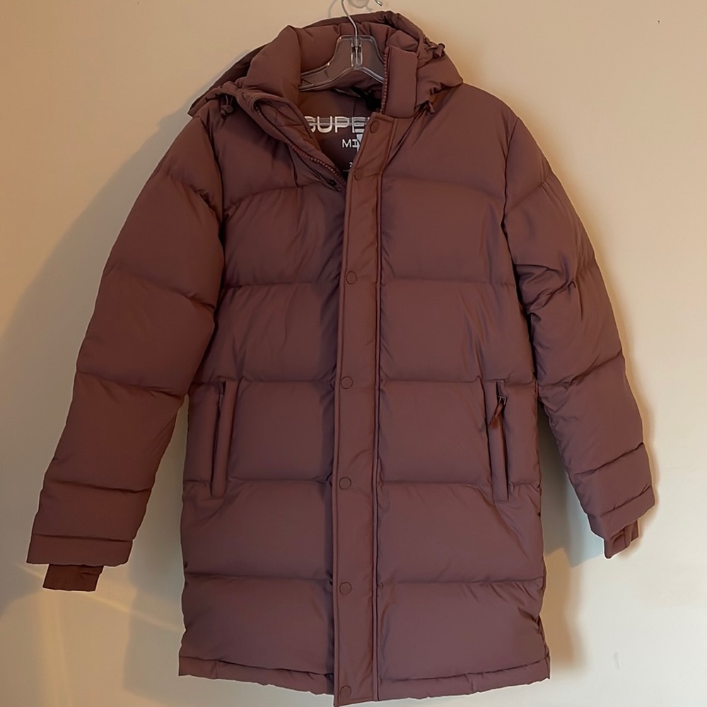 Aritzia Super Puff Mid 2XS in Frosted Plum New with Tags